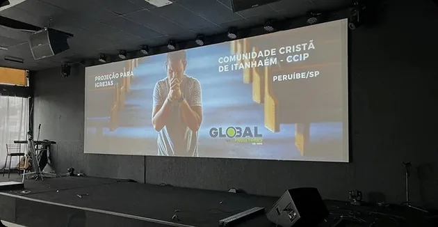 Proje��o em igreja - exemplo 1