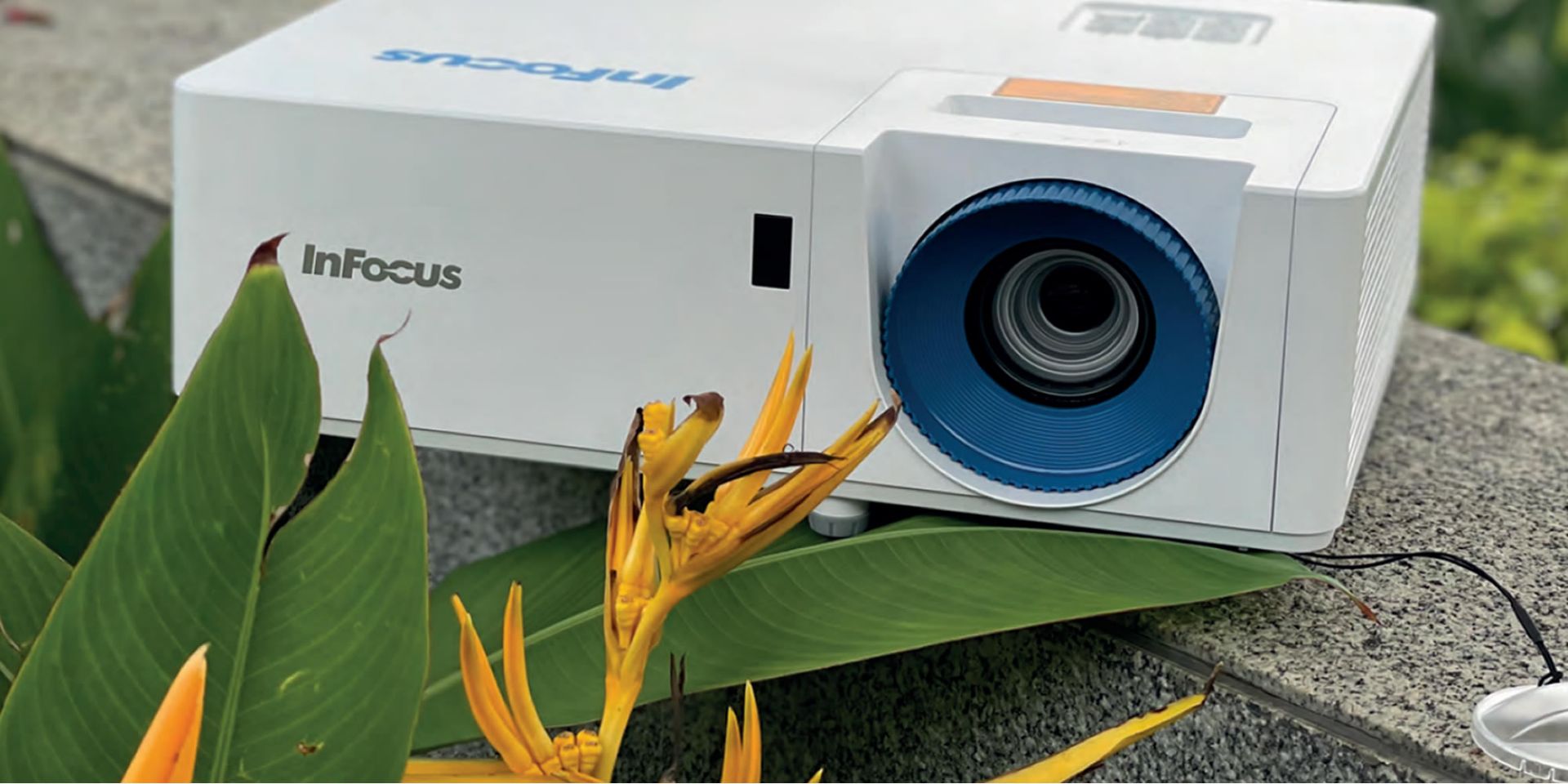Projetor Infocus INL2156, 4500 ANSI Lumens, WXGA, Laser, 4K Suport ...