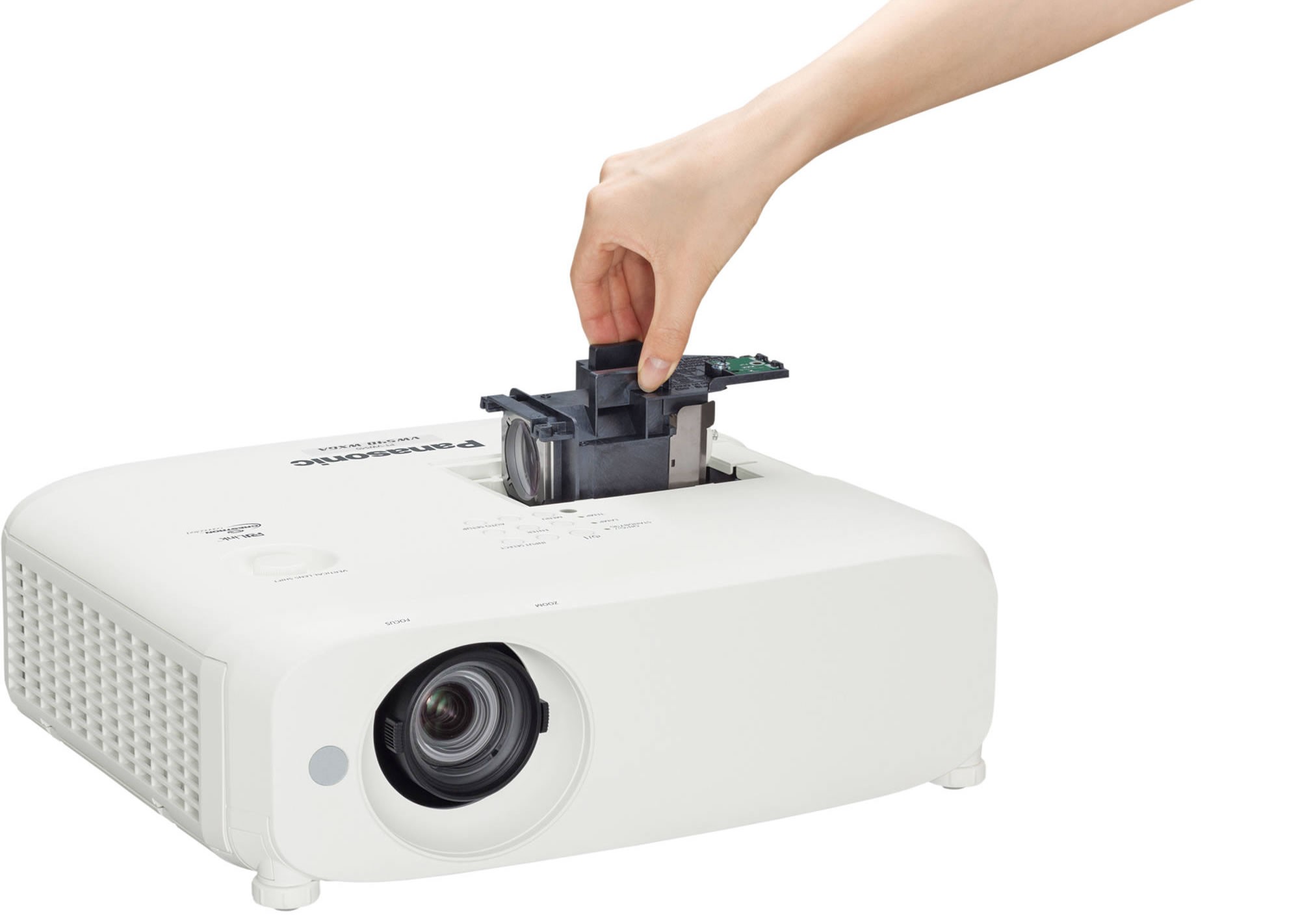 Projetor Panasonic PT-VZ580U, 5000 Lúmens, WUXGA | Global Projetores