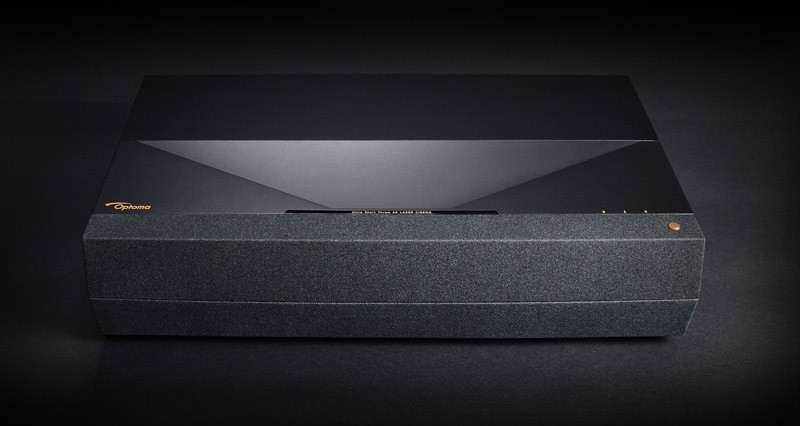 OPTOMA LANÇA NOVO CINEMAX P1 OPTOMA LANÇA NOVO CINEMAX P1
